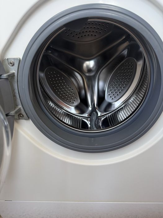 Máquina de Lavar Qilive 7kg | 1400 RPM
