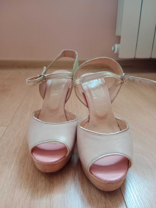 Sandały rozmiar 36