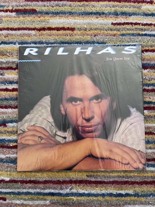Rilhas LP autografado como novo