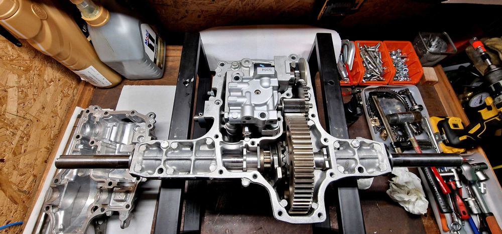 Regeneracja skrzyni biegów hydro Tuff Torq K46 K57 K62 K66 K664 K71