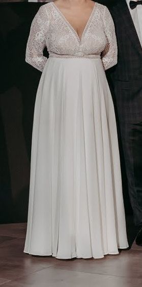 Suknia ślubna rozm. 40