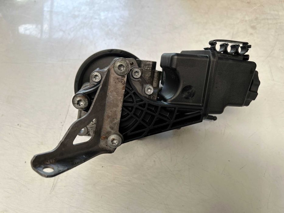 Bomba de direção Mercedes Sprinter W906 (Ano: 2014)