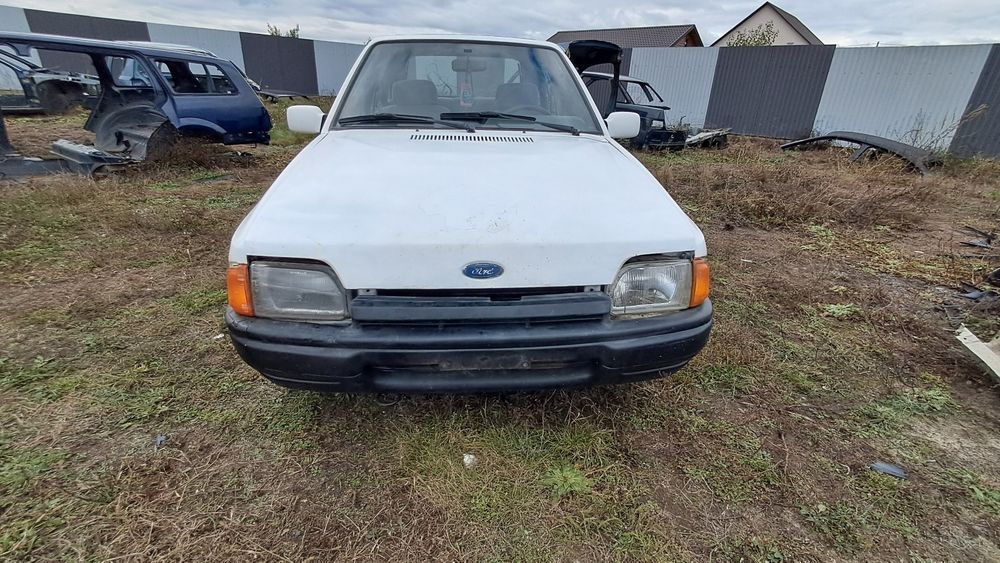 Розборка Форд Ескорт