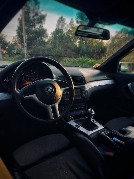 BMW 320TD compact