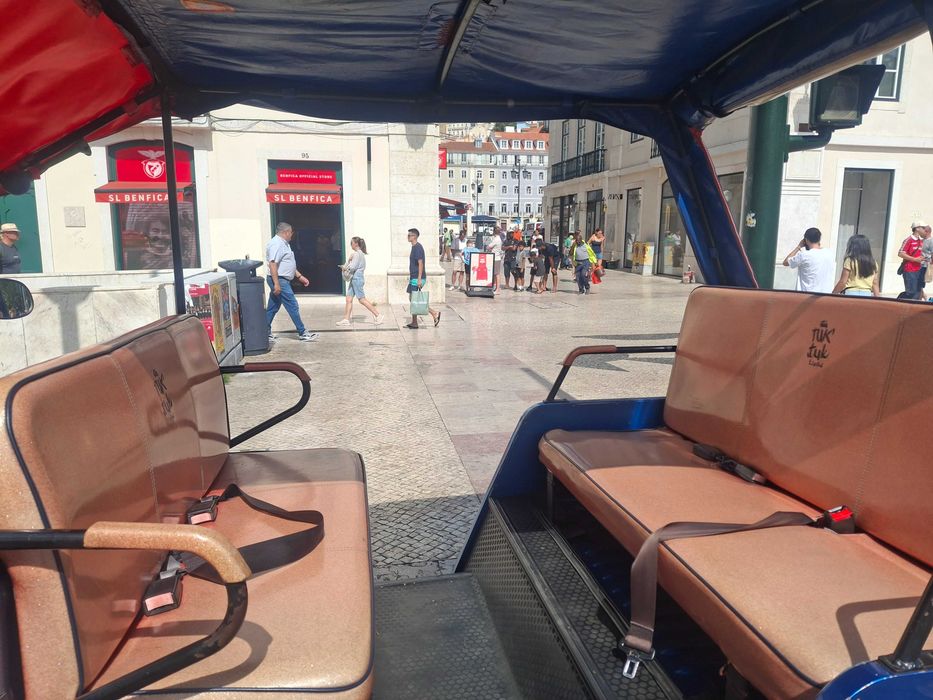 Tuk Tuk Piaggio Ape Classic 400 (7 lugares matrícula)
