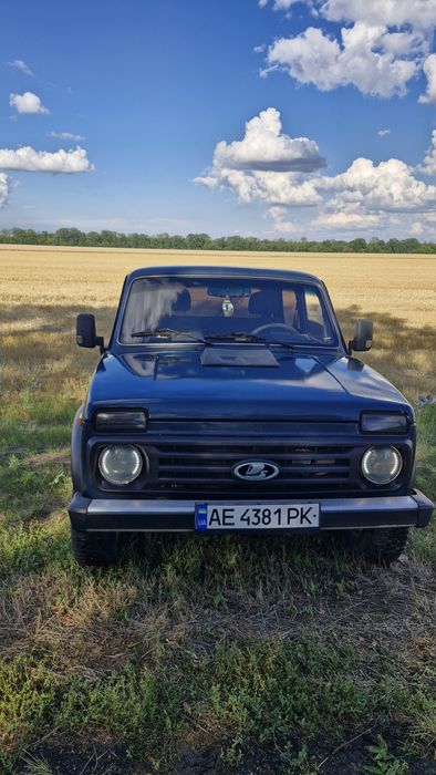 Продам "НИВУ" в гарному стані!