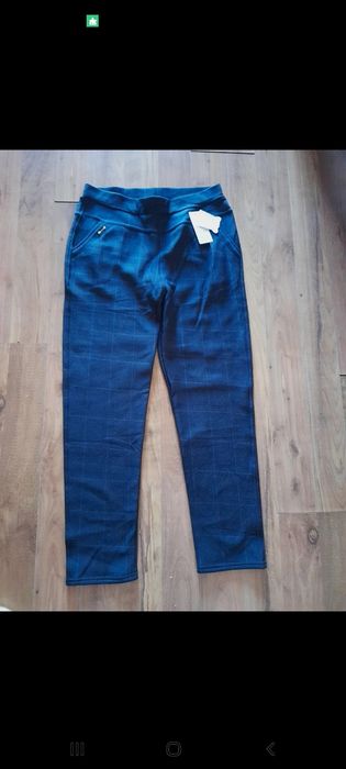 Spodnie w kratę granatowe
