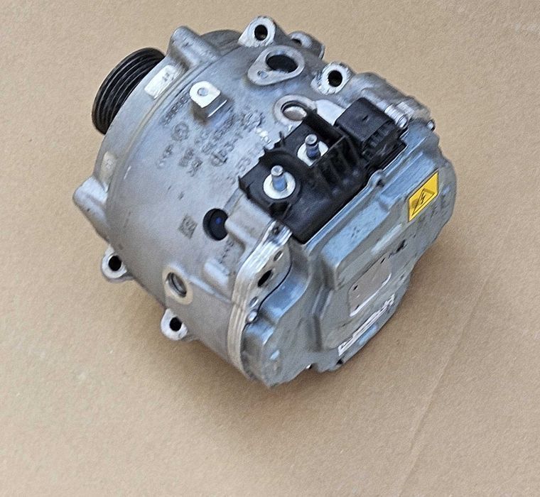 Audi Alternator Rozrusznik 4n0903028p