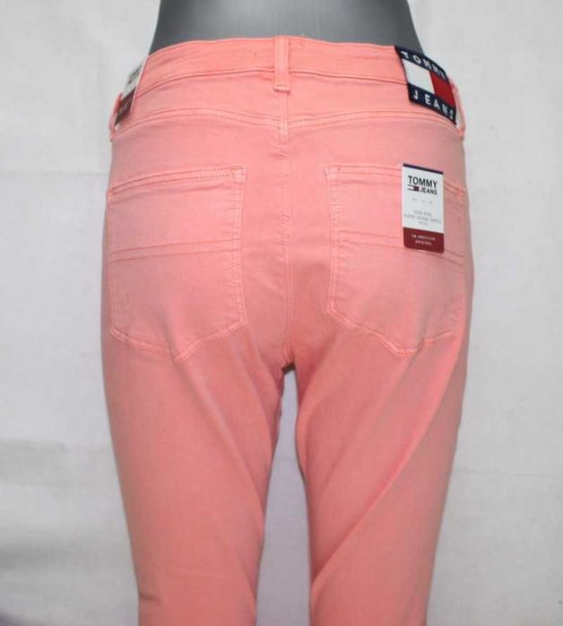 Jeansy Tommy Jeans Sylvia damskie różowe rurki wysoki stan noweW30/L32