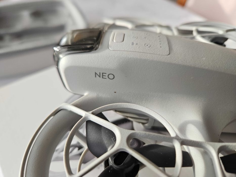 DJI NEO | Stan Idealny | Etui + Komplet Akcesoriów | Jak NOWY