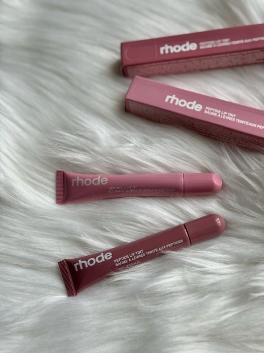 Блиск для губ rhode роуд блеск ribbon salny tan