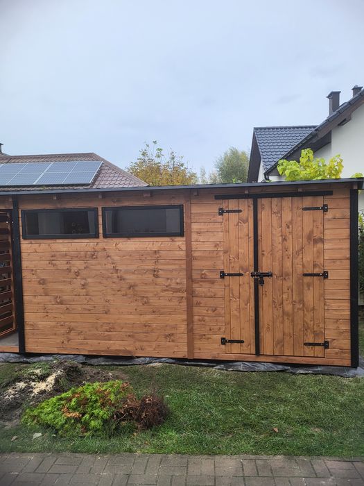 Nowoczesny Domek narzędziowy z drewutnią