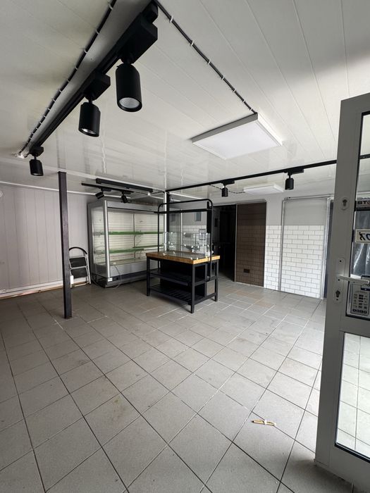 Wynajmę lokal handlowo-usługowy