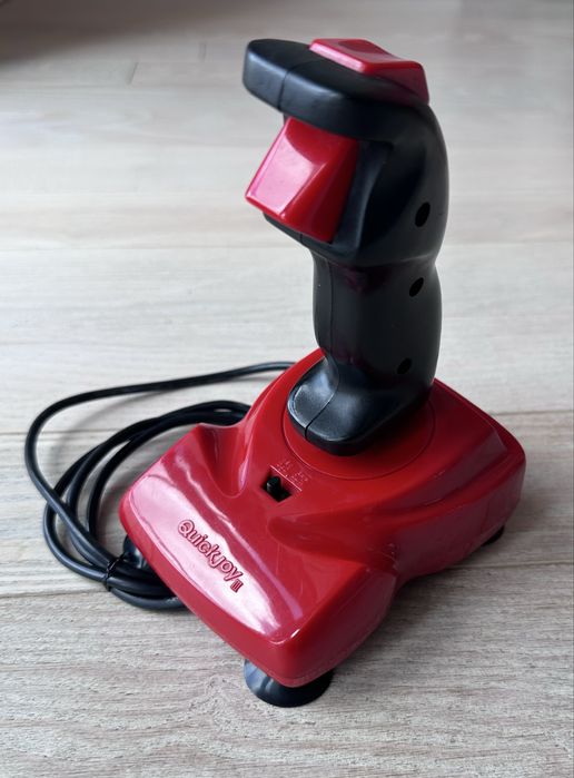 Joystick QuickJoy III Supercharger sprawny mikrostyki Atari Commodore Amiga CPC464