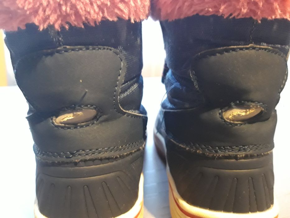 Buty zimowe śniegowce r 28