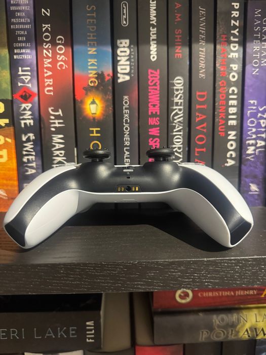 Dualsense biały Pad do PS5 - stan idealny, w pełni sprawny. jak NOWY