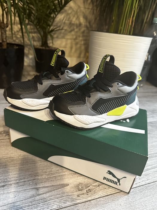 Buty chłopięce PUMA 28,5