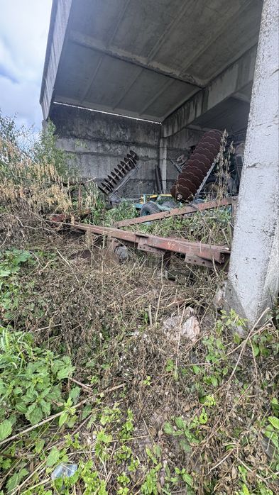 Продається 8-метровий дисковий лущильник.