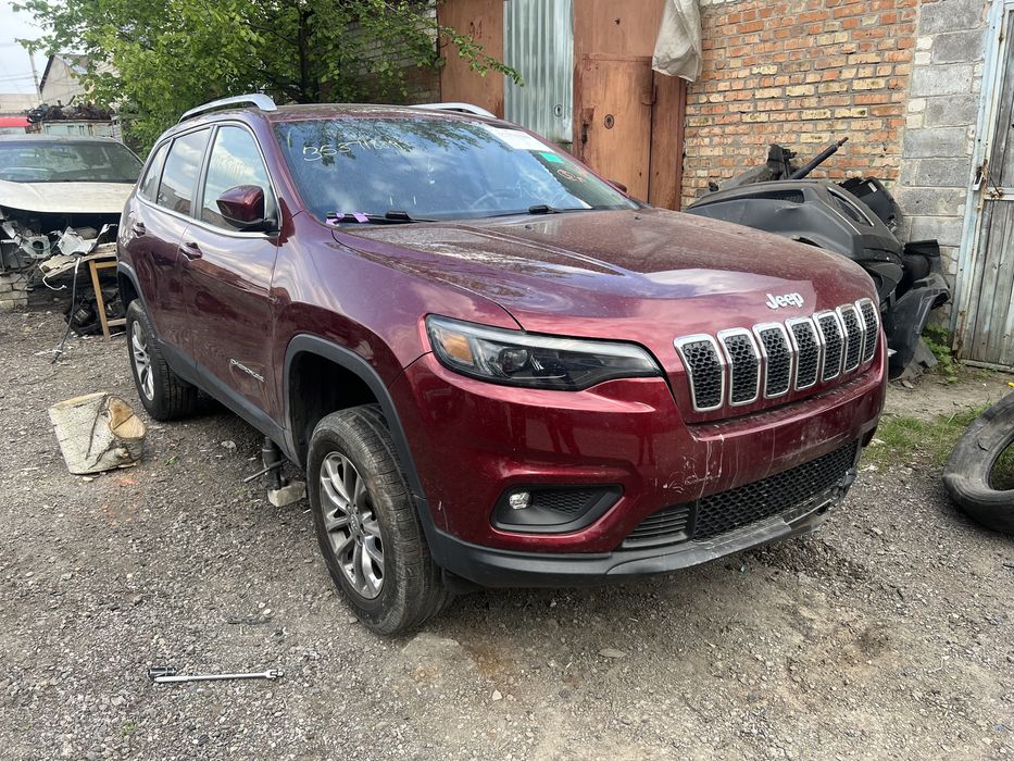 Jeep Cherokee  джип розборка  черокі на запчастини крило двигун дверка