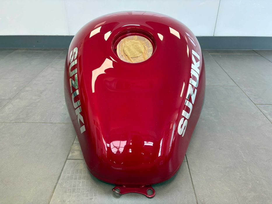 Zbiornik Paliwa Bak Suzulki GSX-R 1300 Hayabusa 1999-07 [4918]