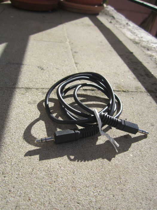Cabo preto Jack 3.5mm audio macho-macho 91 cm