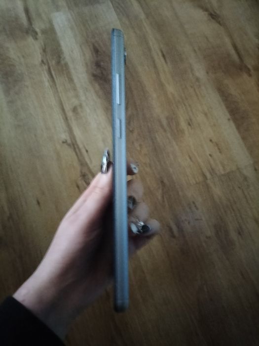 Tablet Lenovo srebrny