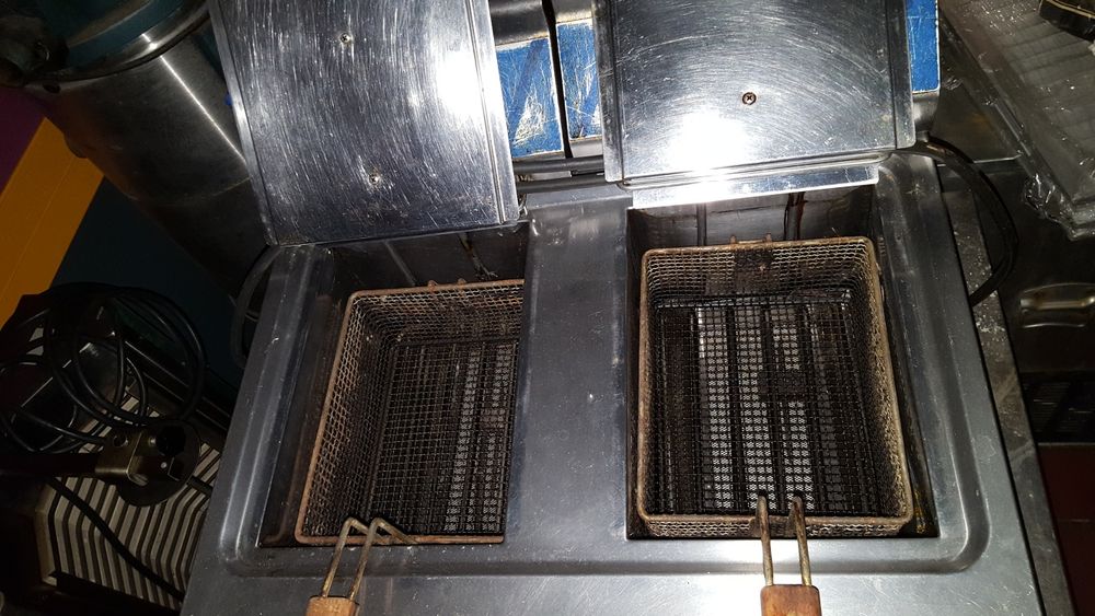 Máquina de Café 3 Grupos e de 2 Grupos