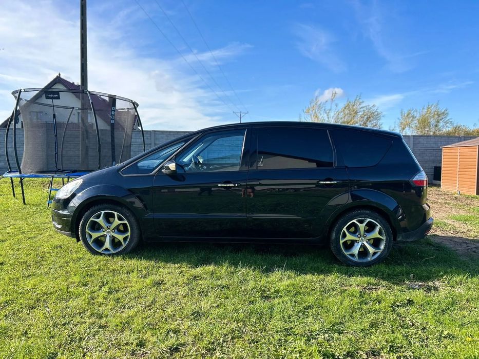 Ford S-Max Ford S-Max 2.0 Bemzyna 145km Titanium
