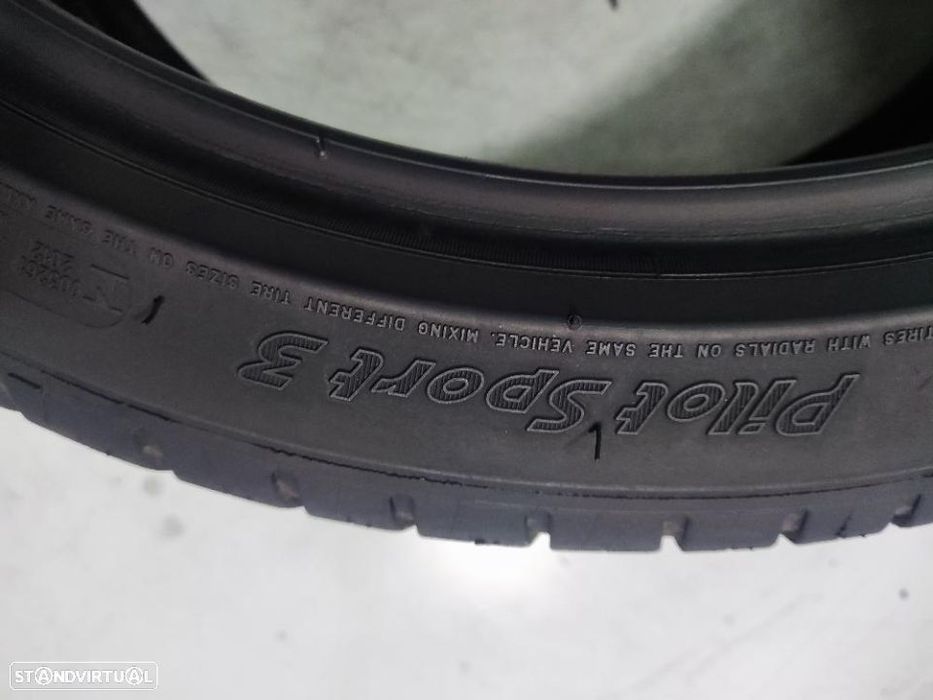 2 pneus semi novos 225-40r18 michelin - oferta dos portes