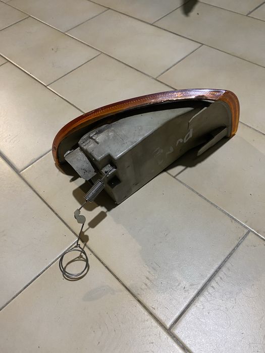 Pisca dianteiro direito Fiat Punto