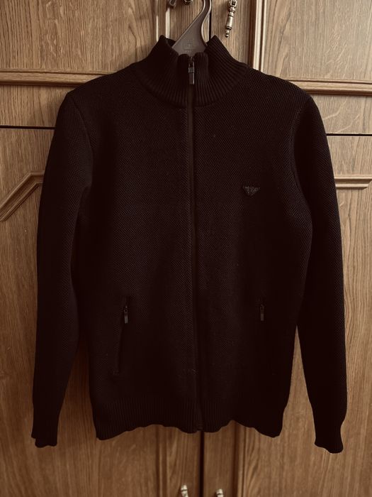 Кофта Armani розмір S