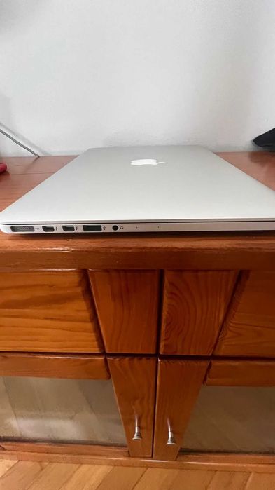 Combo 11 Iphone  pro max  64G e Mac book pro 2015 13 pol. 128 G