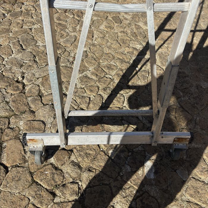 Escadote aluminio