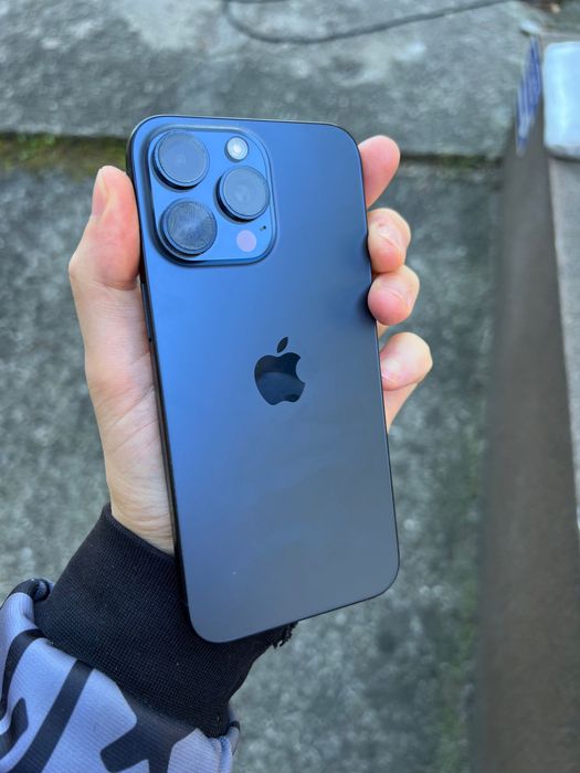 iPhone 15 pro max 1TB