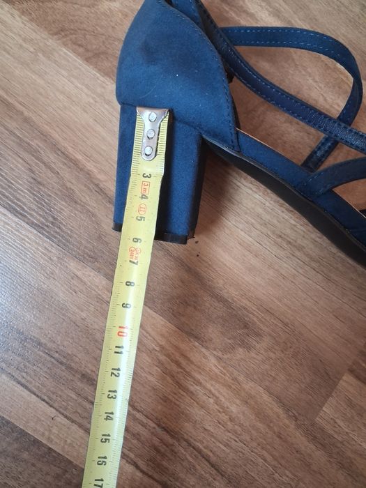 Buty damskie rozmiar 42 nowe
