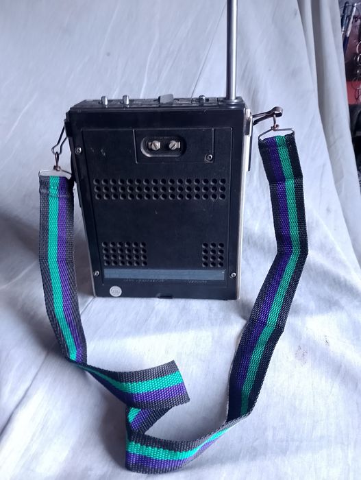 Rádio portátil Sony