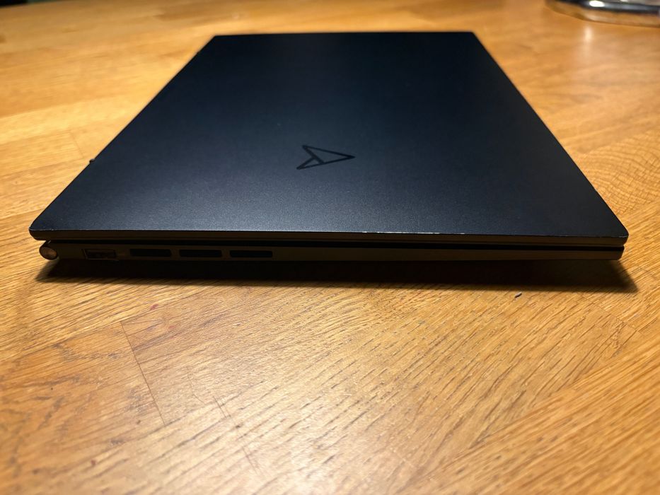 Laptop ASUS ZenBook 14 R5-7350 /16GB/512GB SSD