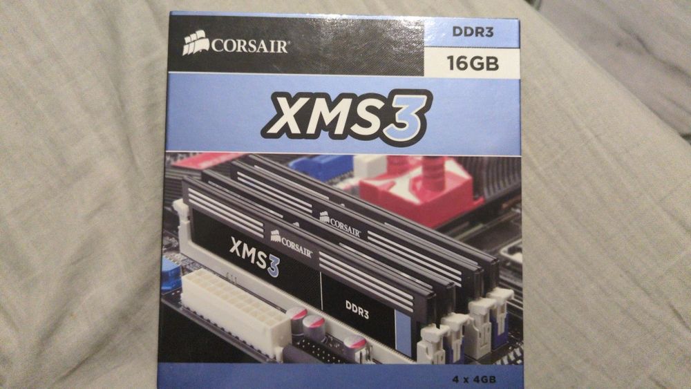 16GB RAM DDR3 Corsair