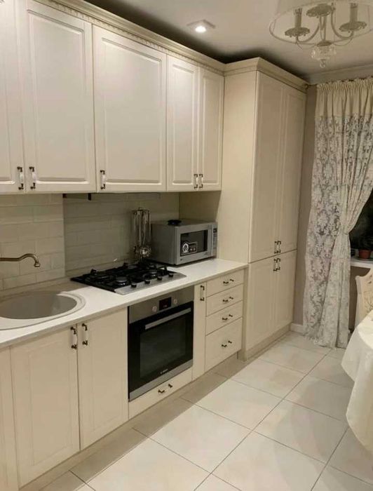 Без комісії,  2к квартира, меблі, техніка, тепла підлога, балкон