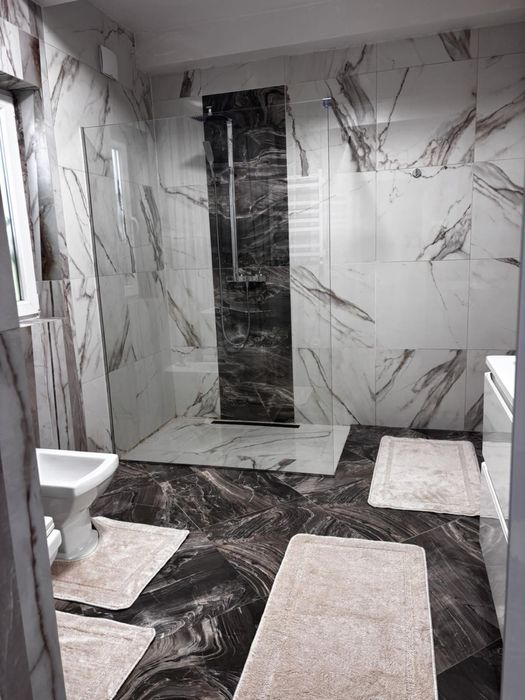 Апартаменти / житло подобово * complex 88* 2хв. пішки від Жайворонку