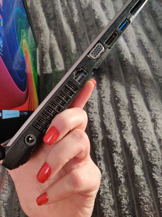 Fujitsu LIFEBOOK E756