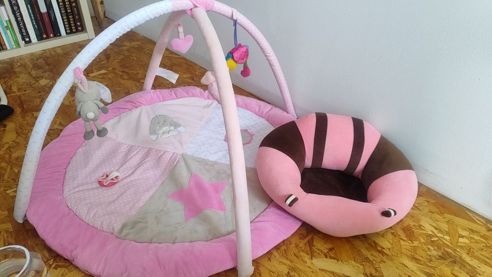 Ginásio bebe + acento para bebê ficar sentado