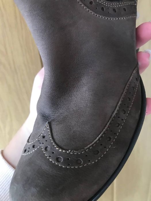 Замшеві черевики