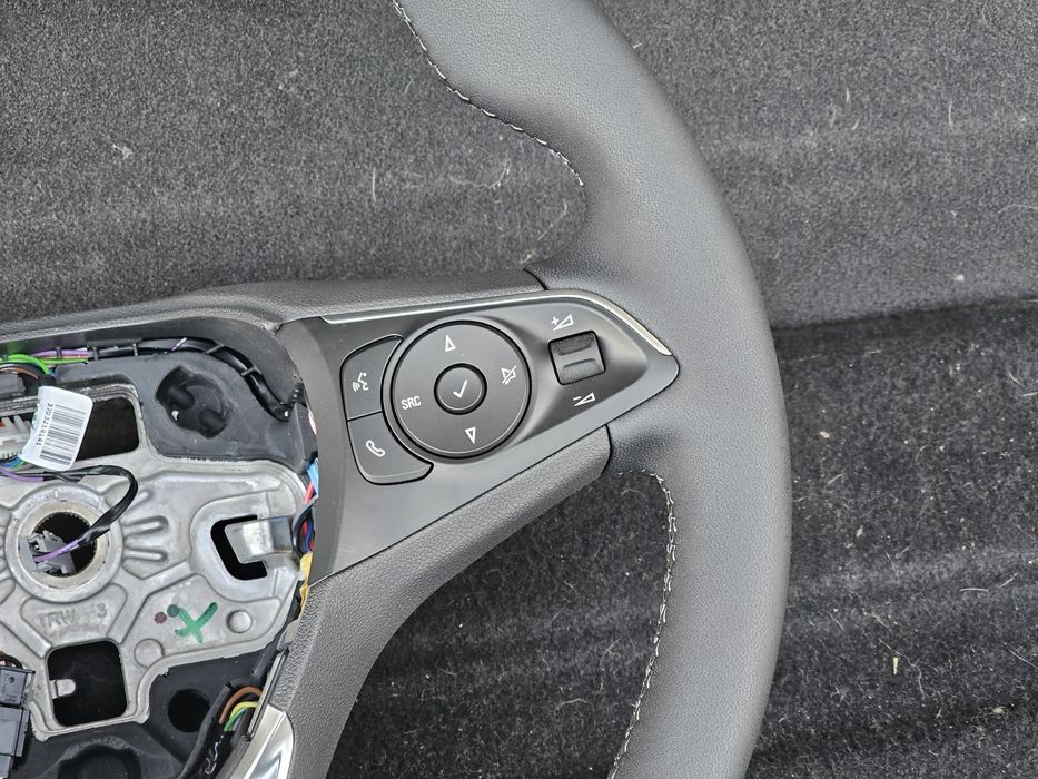 Volante em Pele Opel Corsa . Astra . Combo entre outros