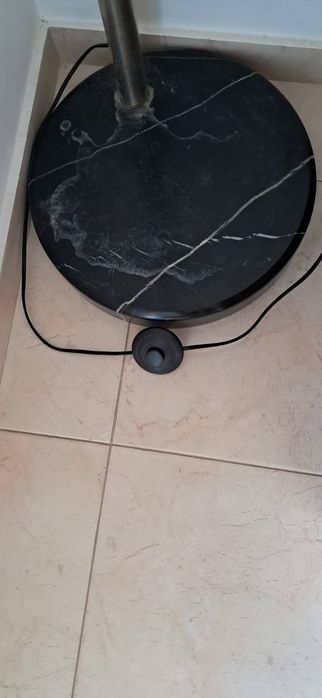 Candeeiro de Pé da Loja Gato Preto