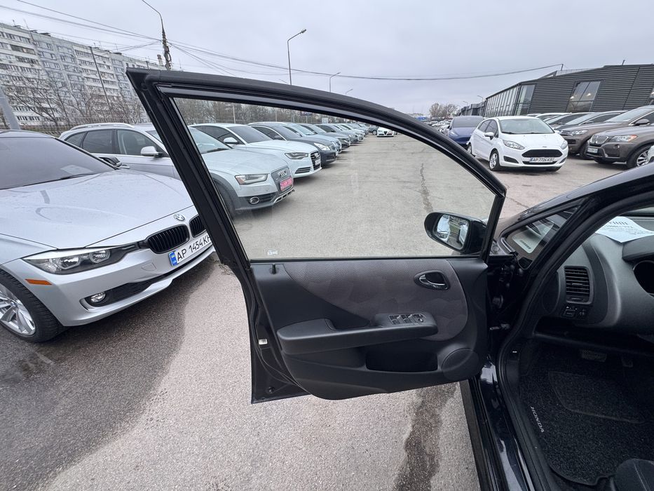 Продам Honda Jazz