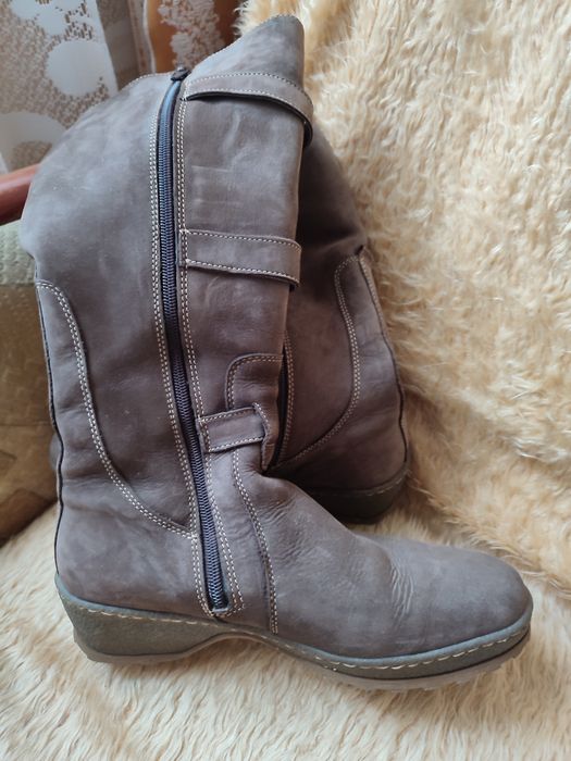 Замшеві сапоги, на цегейкі