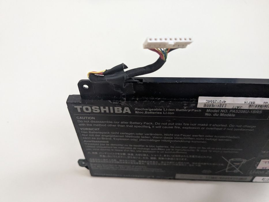 Оригінальна батарея Toshiba PA5208U-1BRS CB30 CB35 CB35 CB35-B3340 CB3