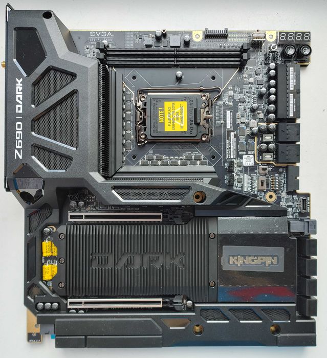 EVGA Z690 Dark Kingpin s1700