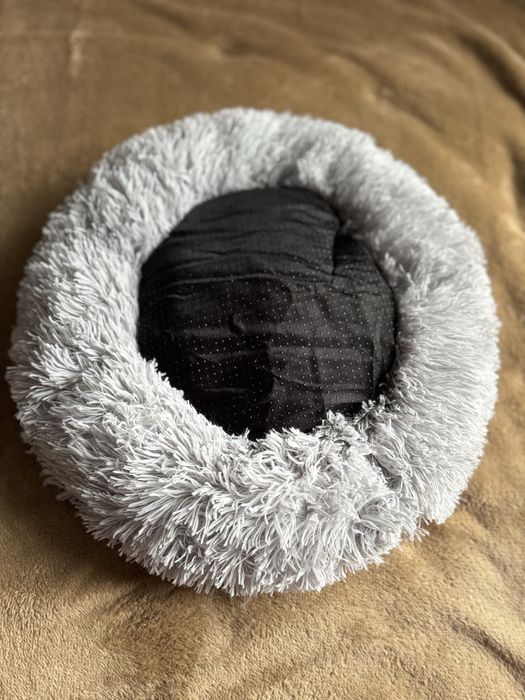 Лежанка для домашнього улюбленця